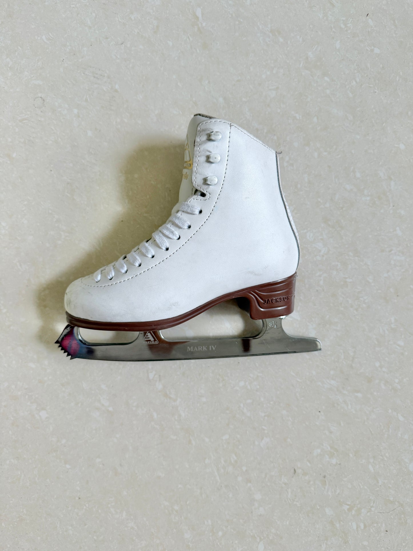 2nd Hand Jackson Artiste Ice Skate Bundle (secondhand ice skate)